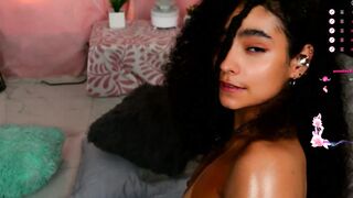 vicky_curly - Chatr Online Stream feets kinky curlyhair babe