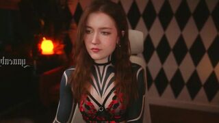 ynnenbrynn - Chatr Online Stream Web recording feetshow nerd naturalbigtits