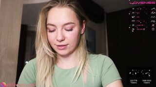 snow_is_falling  - Record  [Chaturbate] danish skinny-body fit housewife