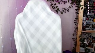 _peni_wise_ - Chatr Online Stream longhair bigboobs tattoo perky