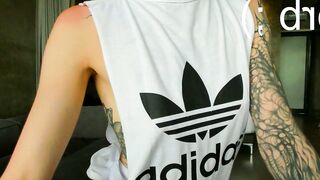 uwu_eva - Live Chaturbate Webcam snapshot tight fresh longlegs