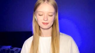 mittietonge - Live Chaturbate madure longnipples cumming Streaming archive