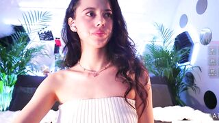 taanni_bc - Live Chaturbate funny Webcam nerd huge