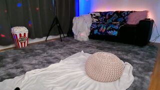 skyewatson - Live Chaturbate slender yoga naturalbigtits sugardaddy