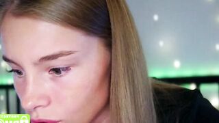 roxxxie_reid - Live Chaturbate feetshow tru private horny moaning