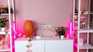 reaganprigg - Live Chaturbate bulge bigbooty ride