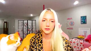 riababe - Live Chaturbate lovely buttplug browneyes Online footage