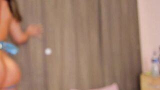 violetta_swift_ - Live Chaturbate dice tattooed fucking boots