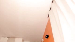 bigclitti - Live Chaturbate solo amputee wildgirl Real-time capture