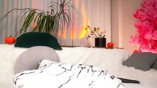 signehinz - Live Chaturbate sugarbaby slimbody rough busty