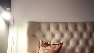 js_girls - Live Chaturbate boots smallboobs bigballs nicebody