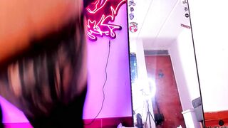 tokyo_444 - Live Chaturbate clit madure nails cam model