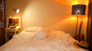 alexispeach - Live Chaturbate fat toes orgasm selfsuck