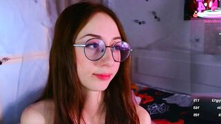 avrillemell - Live Chaturbate fuckmachine monstergirlisland sir fingering