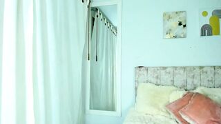 meily_oficial - Live Chaturbate smiles naughtygirl bush nails