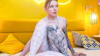 lessysweety - Live Chaturbate strip slut hotwife squirting