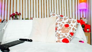 natyprecious - Live Chaturbate gamergirl milf asstomouth password