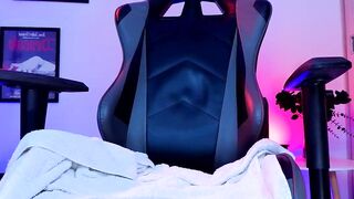 evasavage - Live Chaturbate gym sexygirl broadcast fingering