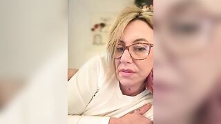 blondebitch2 - Stripchat Stream foot-fetish blowjob curvy-blondes big-ass-anal big-tits-white