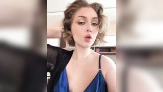 KellyKeler - My Stripchat Stream striptease petite-teens russian topless luxurious-privates-teens