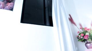 guadalupe21_ - My Stripchat Stream white black-hair shaven bisexuals topless