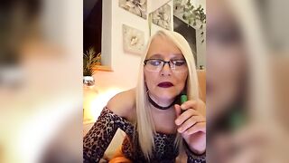 kikkastar - My Stripchat Stream erotic-dance striptease middle-priced-privates-grannies sexting erotic-dance