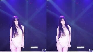 88_Emeralds - My Stripchat Stream role-play chinese colorful office petite-asian