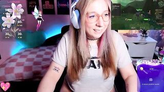 JustKerry - My Stripchat Stream middle-priced-privates-white twerk-milfs hairy-blondes video-games bisexuals