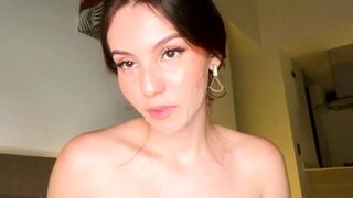 elisabethwillian - New Live Chaturbate dirtytalk nature passwordroom tightpussy
