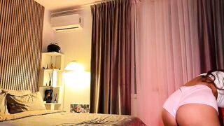 aria_muv - New Live Chaturbate armpits face smalltitties tongue