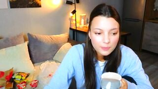 rainevi - New Live Chaturbate hugeboobs smooth precum fuckpussy