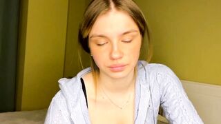 laurineleconey - New Live Chaturbate orgasm oil babe gamer