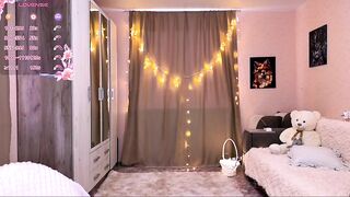 PlayfulLea - My Stripchat Stream heels shower striptease-white twerk footjob