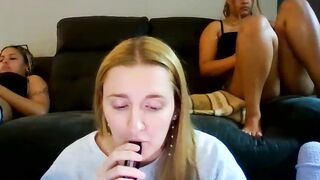 adriana318798 - New Live Chaturbate anime smoking hentai clit