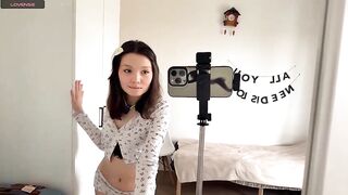 RochelTrewhitt - My Stripchat Stream short-hair russian camel-toe upskirt russian-teens