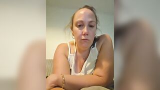 Wisie_Cutie - My Stripchat Stream small-audience french big-tits-white cheapest-privates-white fingering