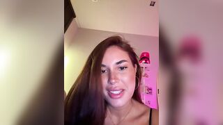 olivializ - My Stripchat Stream hd cock-rating big-tits-blowjob big-tits-brunettes brunettes