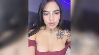 Emily_sharlot - My Stripchat Stream big-tits-blowjob twerk-latin big-ass-young dildo-or-vibrator-big-tits colombian