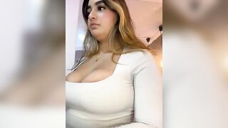 Antonella_Julieta - My Stripchat Stream sex-toys latin-blowjob curvy topless curvy-blondes