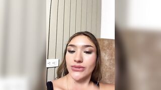 Arianavillada - My Stripchat Stream big-ass-latin middle-priced-privates gym-babe blowjob-ahegao tattoos-young