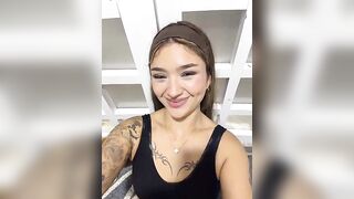 Arianavillada - My Stripchat Stream big-ass-latin middle-priced-privates gym-babe blowjob-ahegao tattoos-young
