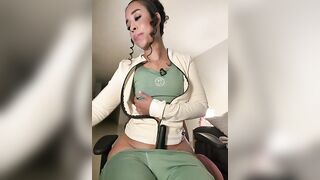 bella__honey - My Stripchat Stream big-clit middle-priced-privates-latin foot-fetish colombian anal-fingering