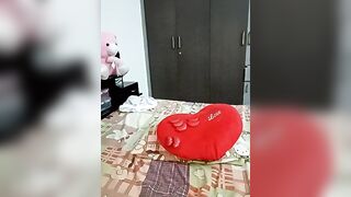 Urmila_kannada_telugu - Stripchat Models big-ass-indian milfs medium hairy cam2cam