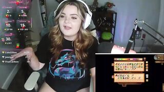 Briieverly - Stripchat Models video-games american-young striptease-white medium white-young