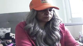 MSweetLindaParks - Stripchat Models dirty-talk ebony-mature smoking handjob-mature squirt-ebony