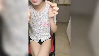 linlian3 - Stripchat Models middle-priced-privates sex-toys asian double-penetration blowjob