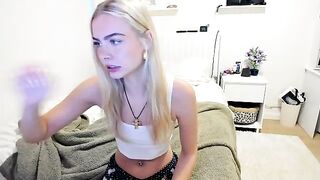 ariah_is_blonde - Chaturbate Models bulge bignipples bigbelly Internet recording