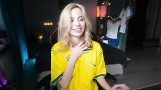 like_pie - Chaturbate Models spanks makemecum vape kink