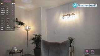 laurasophya - Chaturbate Models naughtygirl singlemom fingers Live recording