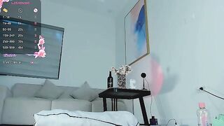 assuri_love - Chaturbate Models play hairyarmpits love ahegao